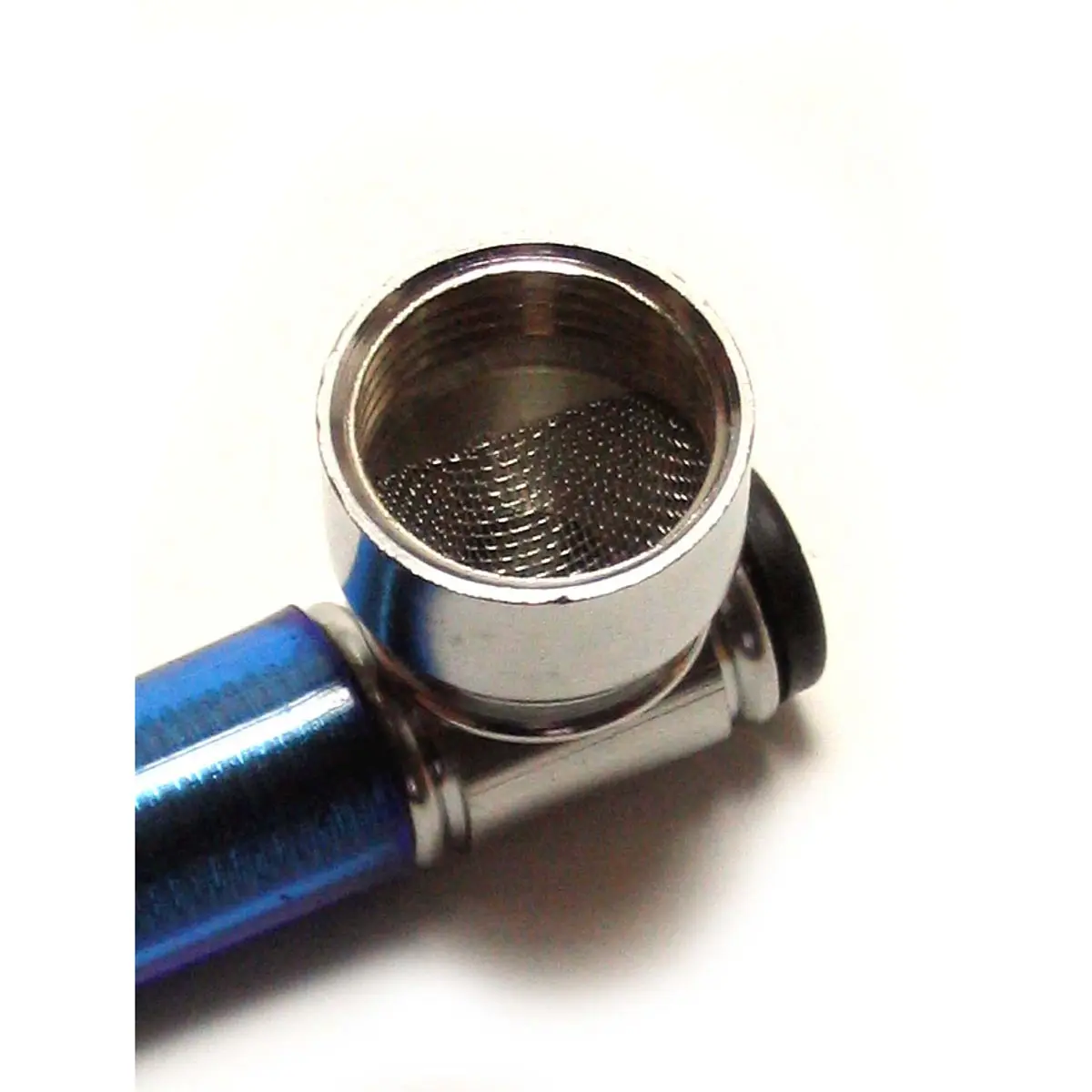 Pipa in metallo / shabong