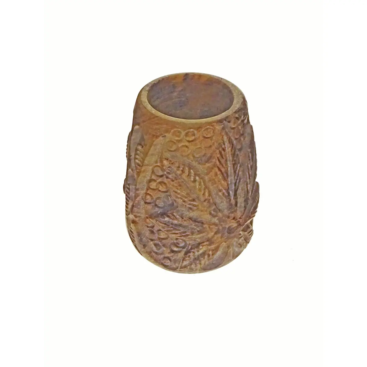 Braciere in pietra ollare con decorazione intagliata